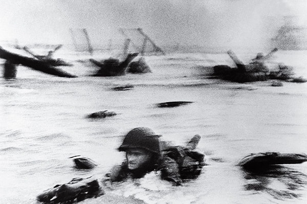 D Day Landing, Robert Capa