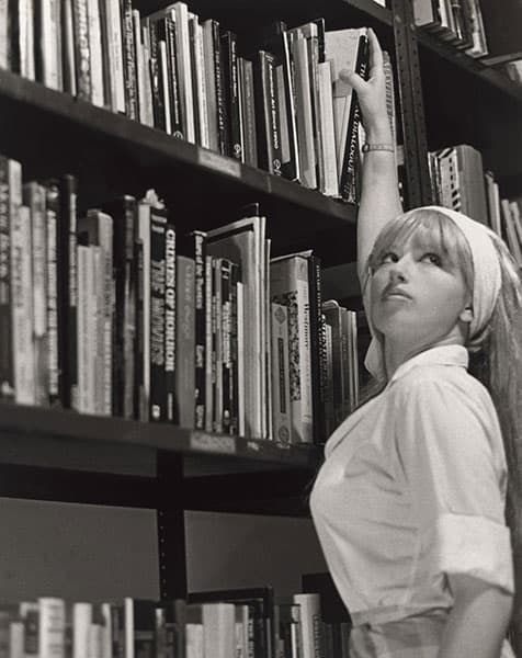 CINDY SHERMAN, UNTITLED FILM STILL #10