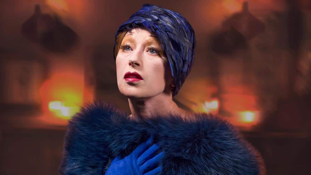 Cindy Sherman: Queen of the 'Selfies' Returns to MoMA - The Observer